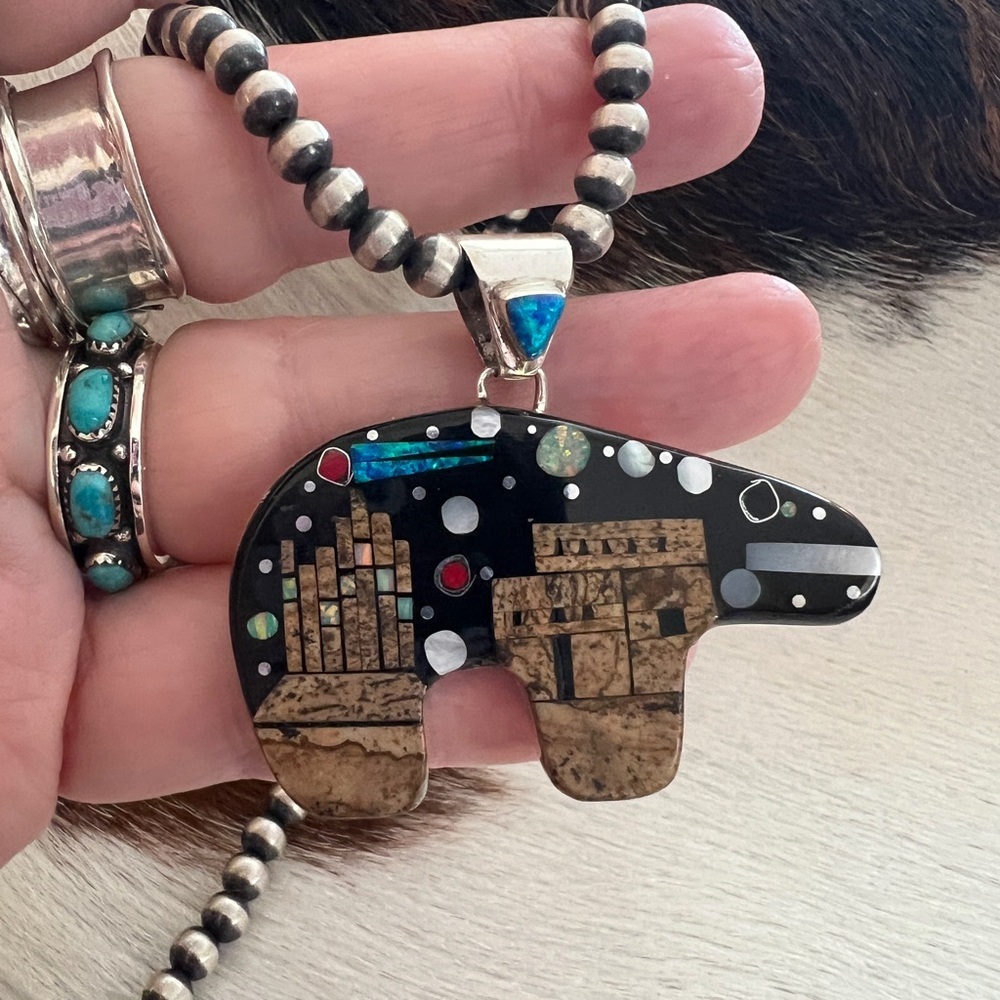 ❤️ Signed RD Zuni Galaxy Native American Navajo LG 925 Bear Pendant 13.6G Unisex - Picture 4 of 14